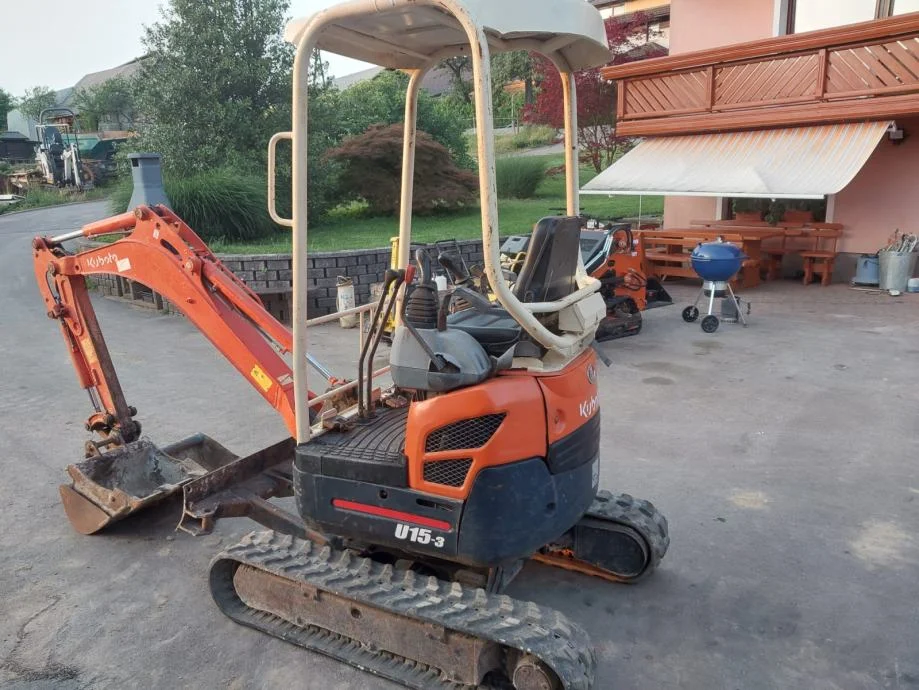 Pelle compacte Kubota U15-3 (2005) – 1,6 t – Zéro déport