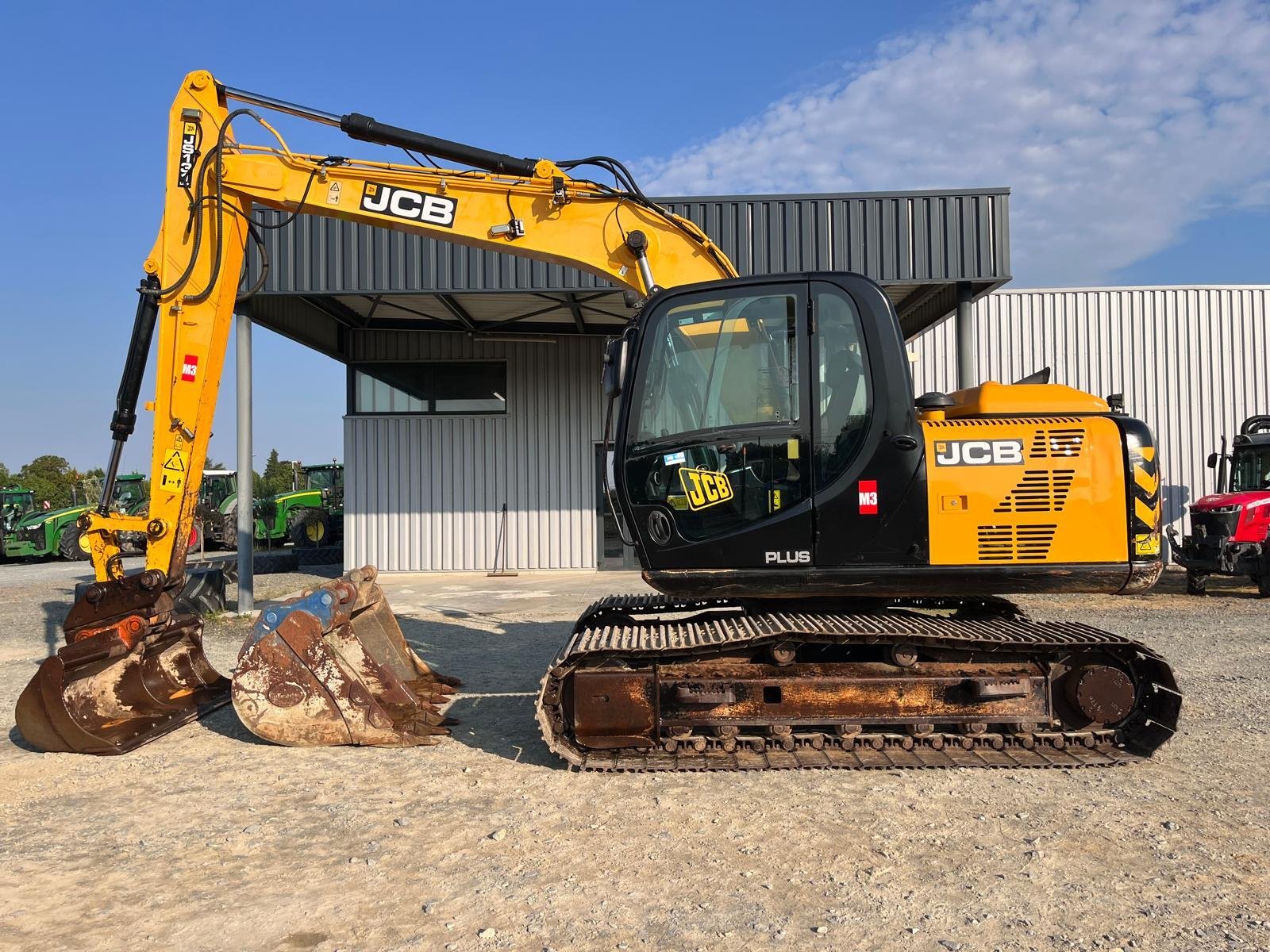 JCB JS131 LC – Image 7